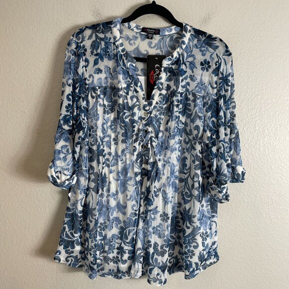 NEW Cocomo Woman Plus 2X Blue White Floral Blouse 3/4 Sleeves Button Front Top - Picture 6 of 9